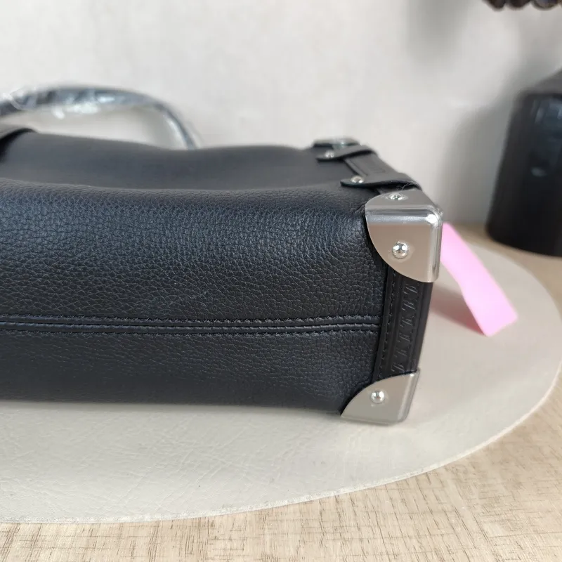 Louis Vuitton Crossbody Bag Side Trunk Box Black Calfskin Medium 23.5 × 8.5 × 16 cm — detail view 7 of 10