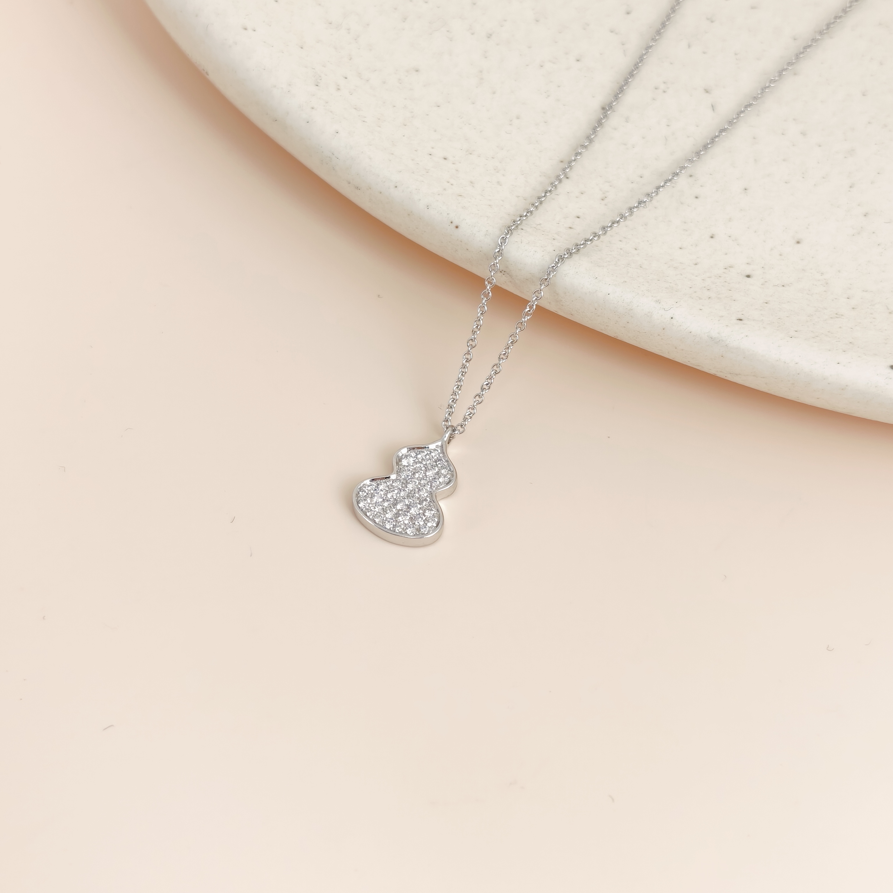 Qeelin Necklace Wulu Collection Necklace18KW hite Gold Diamond18KW hite Gold Diamond One Size1.1*40 โ cover view 6 of 6