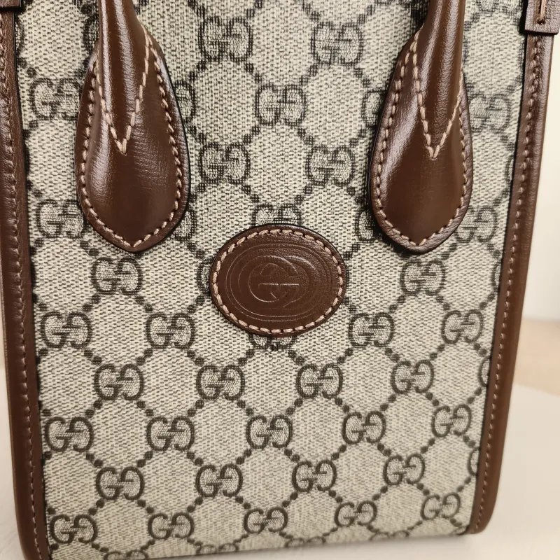 GUCCI Crossbody Bag GG Retro Collection Tote Bag Brown PVC Mini 16 × 7 × 20 cm — detail view 3 of 10