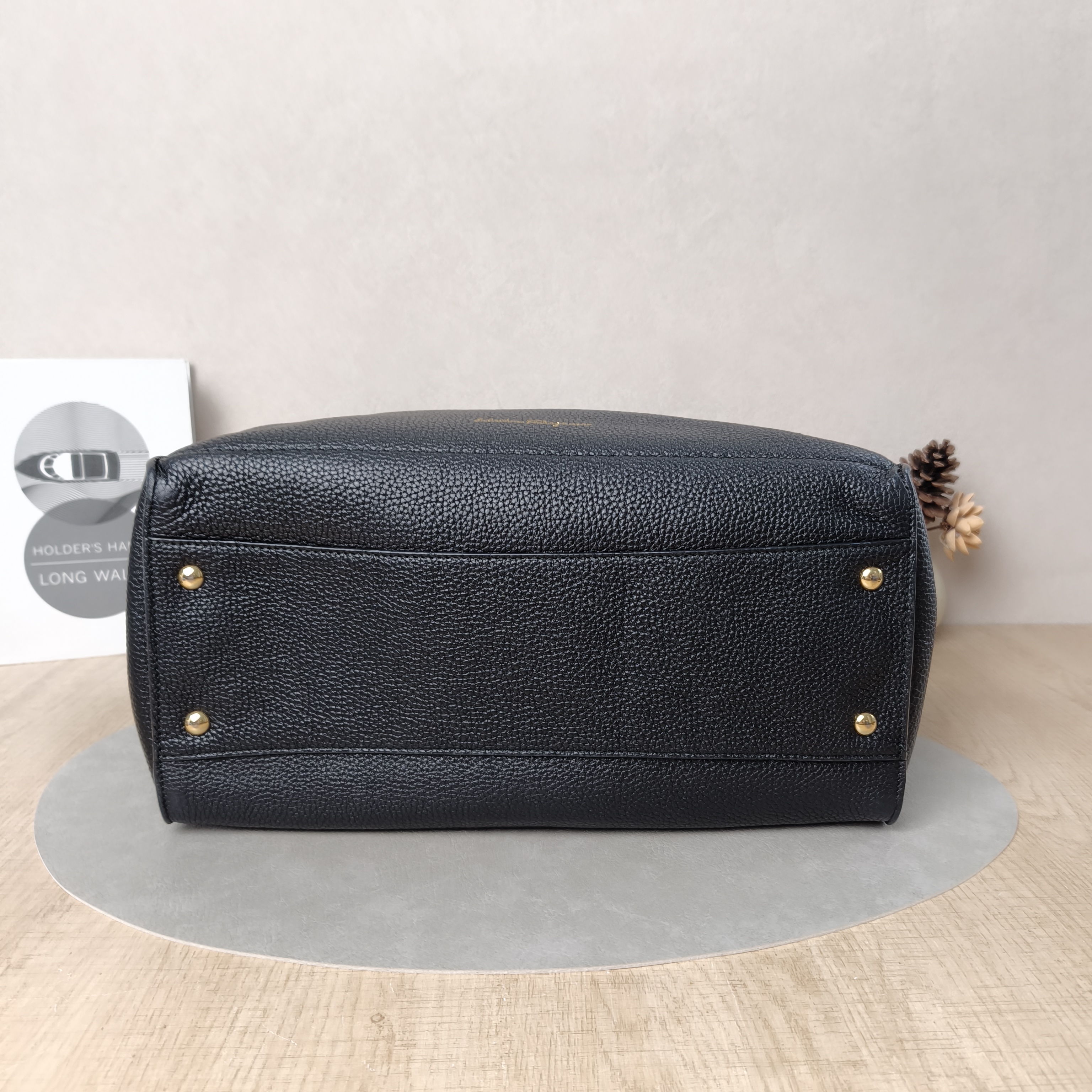 FERRAGAMO Top Handle Bag Tote Bag Black Calfskin One Size33 × 16 × 29 cm — cover view 3 of 6