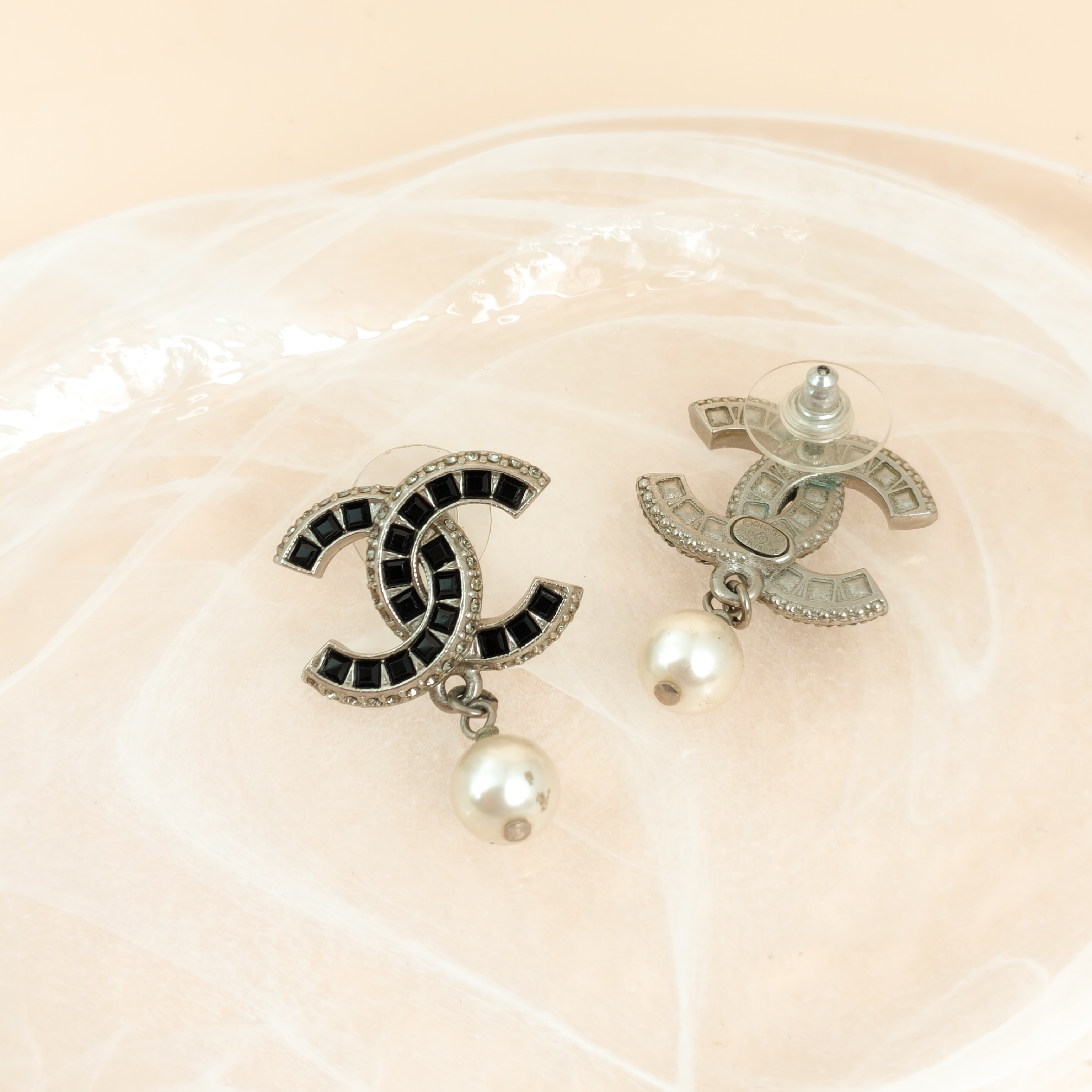 Chanel Earrings c Pearl Earrings Silver One Size โ cover view 5 of 7