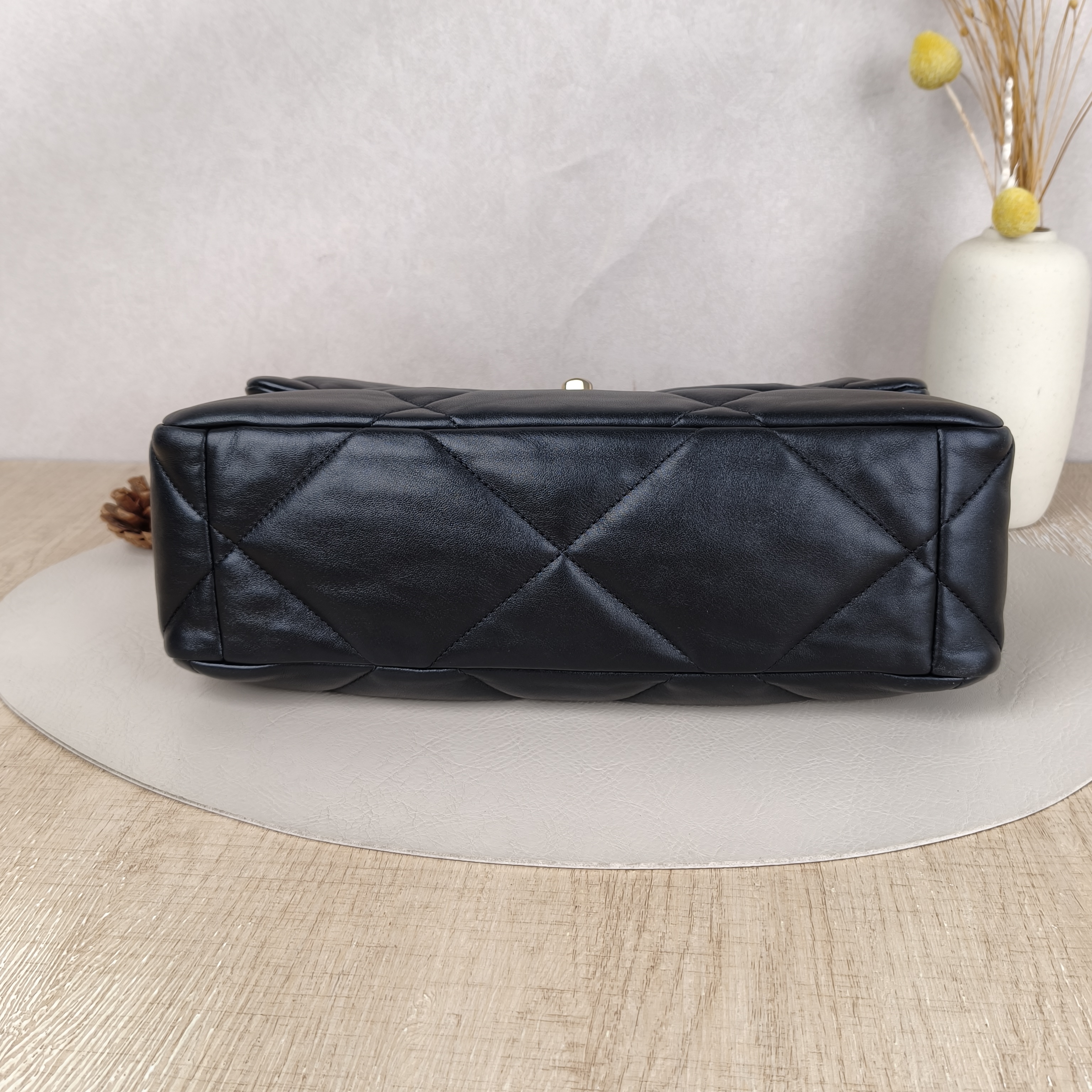 Chanel 19bag Medium Black with Gold-Tone Hardware Lambskin31 · Dust Bag · Box · 30 × 10 × 20 cm — cover view 10 of 10