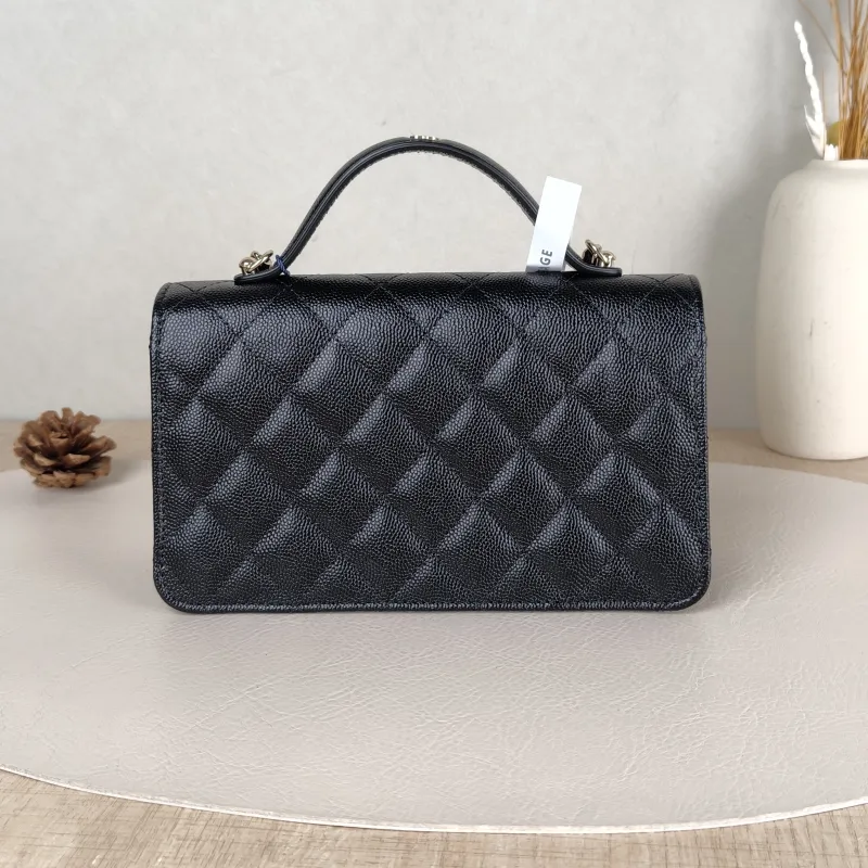 Chanel Crossbody Bag Black Grained Calfskin One Size19 × 7 × 11.5 cm — cover view 3 of 6