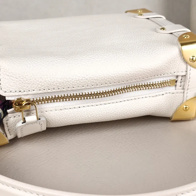 Louis Vuitton Crossbody Bag Side Trunk Box Calfskin Small 19 × 7.5 × 12.5 cm — detail view 2 of 12