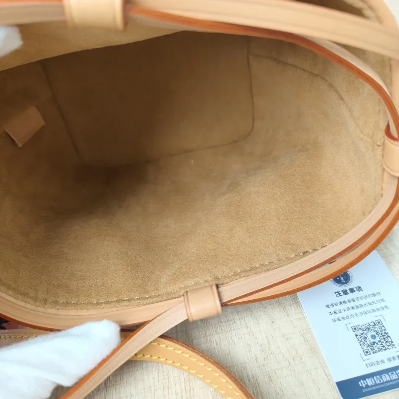 Louis Vuitton Crossbody Bag NOÉ PURSE 1854 Mini 11.5 × 11.5 × 12 cm — detail view 3 of 10