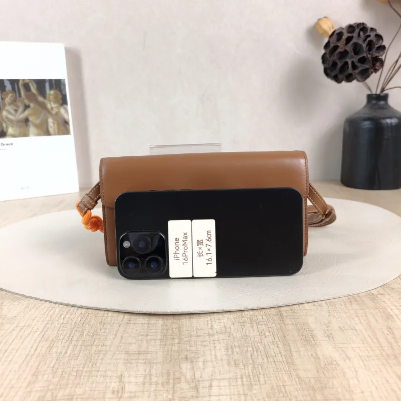 Miumiu Crossbody Bag Walletwoc Caramel Calfskin One Size 19 × 2 × 10 cm — cover view 2 of 5