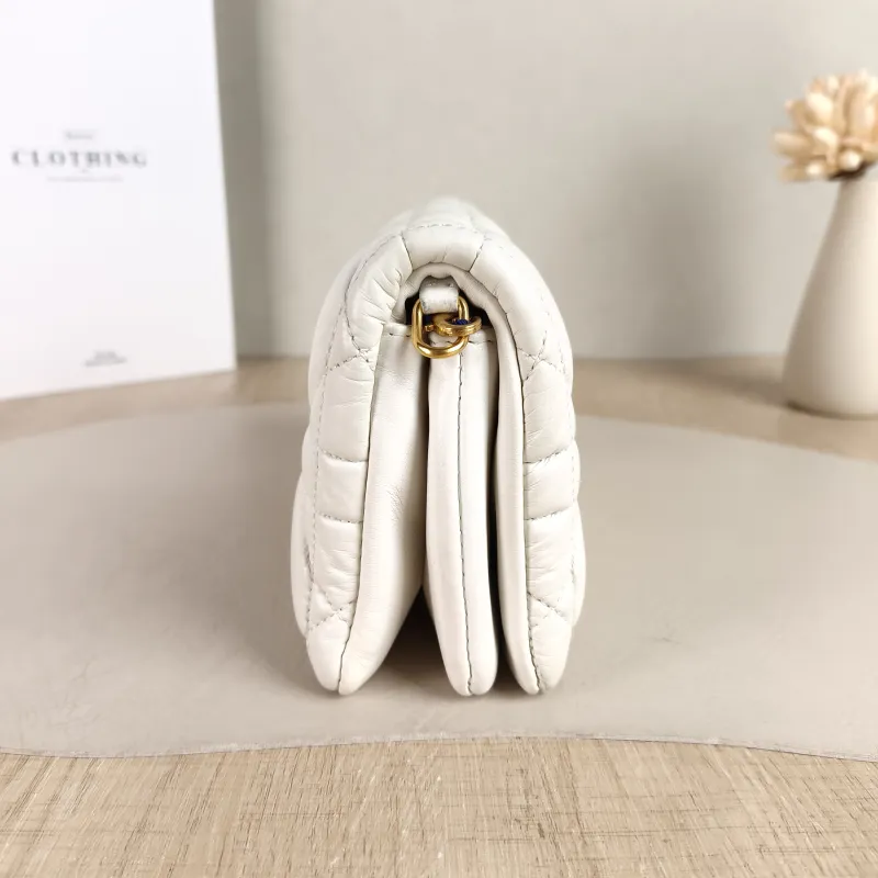 DIOR Crossbody Bag Caro Chain Bagwoc White Calfskin One Size 19.5 × 6.5 × 11 cm — detail view 4 of 11