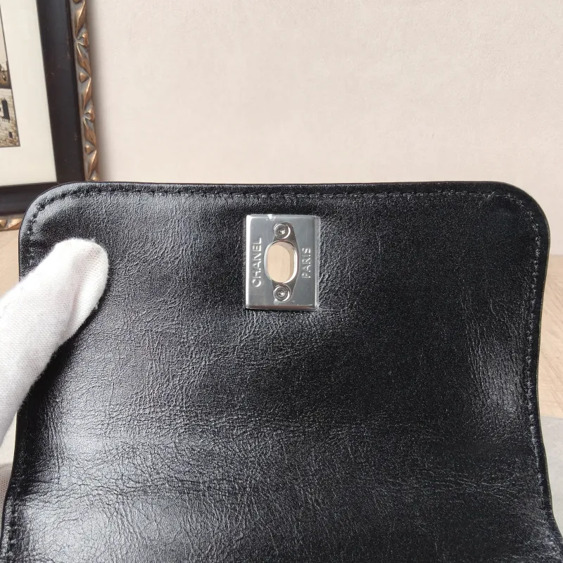 Chanel Crossbody Bag Coco Handle​Black V Calfskin Mini14.5 × 5.5 × 11.5 cm — detail view 2 of 18