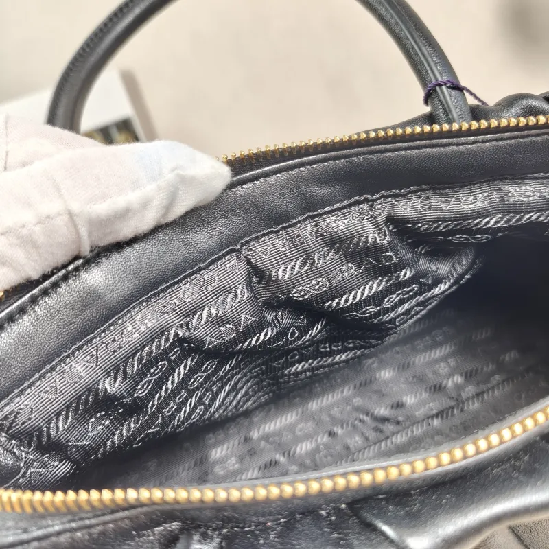 PRADA Crossbody Bag Black with Gold-Tone Hardware Crossbody Bag Black Lambskin One Size26 × 11 × 17 cm — detail view 6 of 12