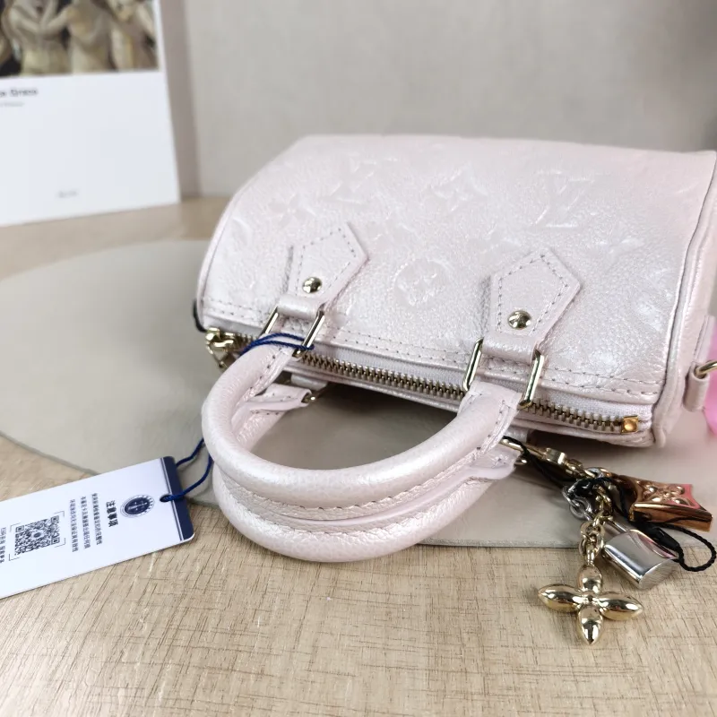 Louis Vuitton Crossbody Bag Speedy Nano Calfskin nano 16 × 7.5 × 10 cm — detail view 6 of 11