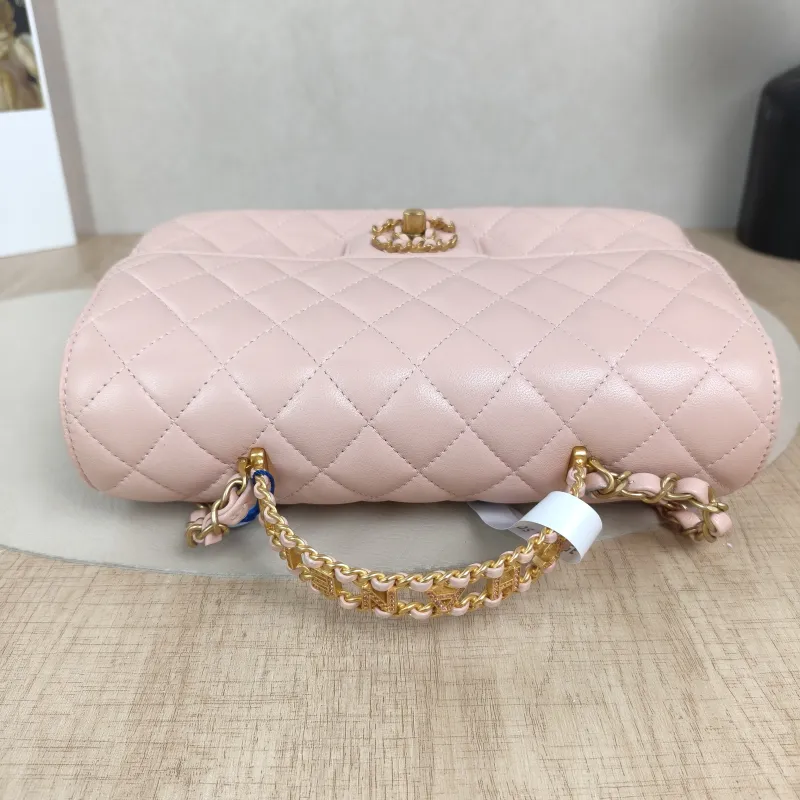 Chanel Crossbody Bag24c cf Pink Lambskin Small Edition23 × 6.5 × 14 cm — detail view 12 of 14
