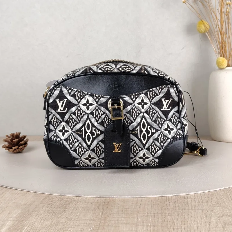 Louis Vuitton Crossbody Bag Deauville Camera Bag 1854 Calfskin Mini 21 × 7 × 16 cm