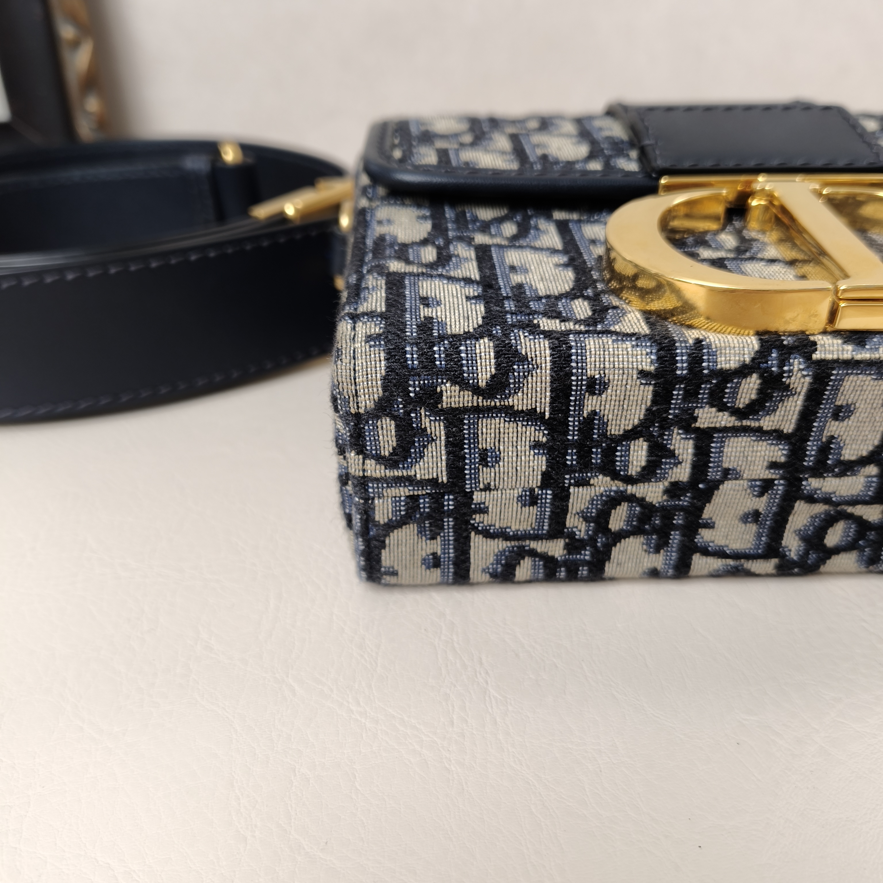 DIOR Crossbody Bag30Montaigne 30 Box Box Blue Canvasmini17.5 × 5 × 11.5 cm — cover view 8 of 10