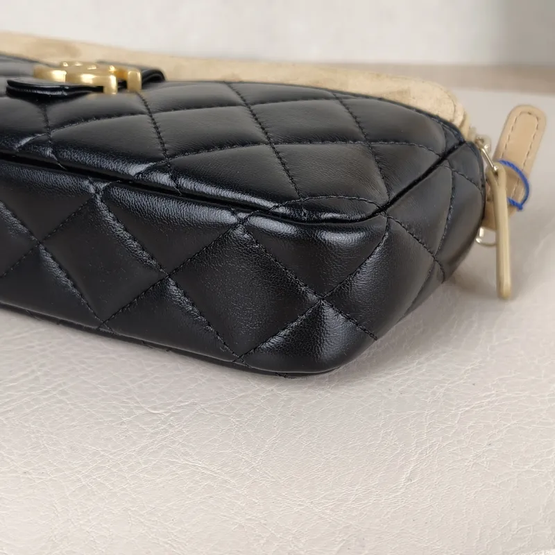 Chanel Crossbody Bag shopping bag Black · Beige Suede Mini 18 × 4 × 10 cm — detail view 7 of 14