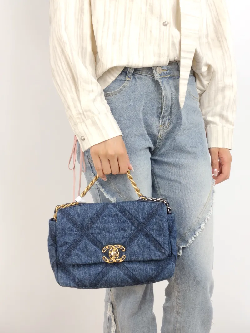Chanel Crossbody Bag 19Bag Navy Small 26 × 9 × 16 cm — on-model view 2 of 2