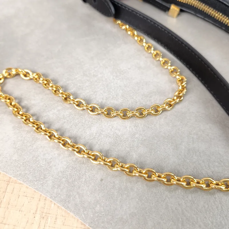 DIOR Shoulder Bag Miss Caro Chain Bag Black Lambskin Mini 19 × 7 × 14 cm — detail view 8 of 14