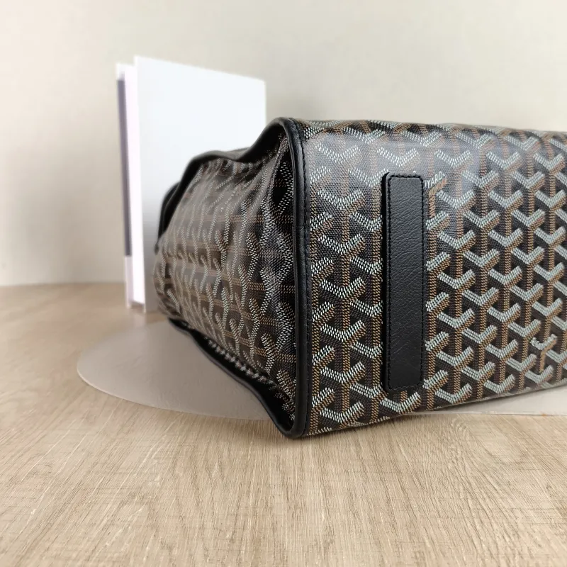 GOYARD Backpack SAINT LEGER Backpack Black ine Canvas One Size 34 × 15 × 37 cm — detail view 4 of 10
