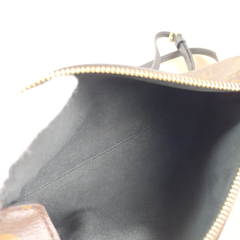 Louis Vuitton Crossbody Bag Slim Trunk Box Monogram PVC Medium 23 × 4 × 12 cm — detail view 10 of 12