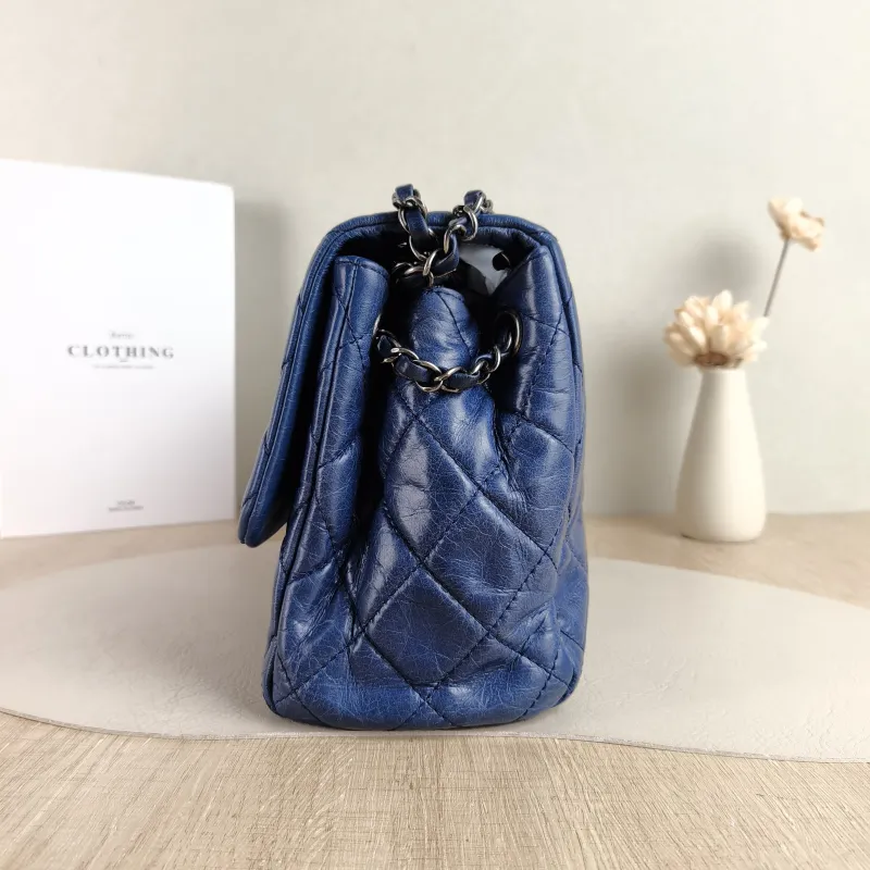 Chanel Crossbody Bag cf Collection Crossbody Bag Navy Calfskin Large 30 × 11 × 20 cm 20 — detail view 7 of 13