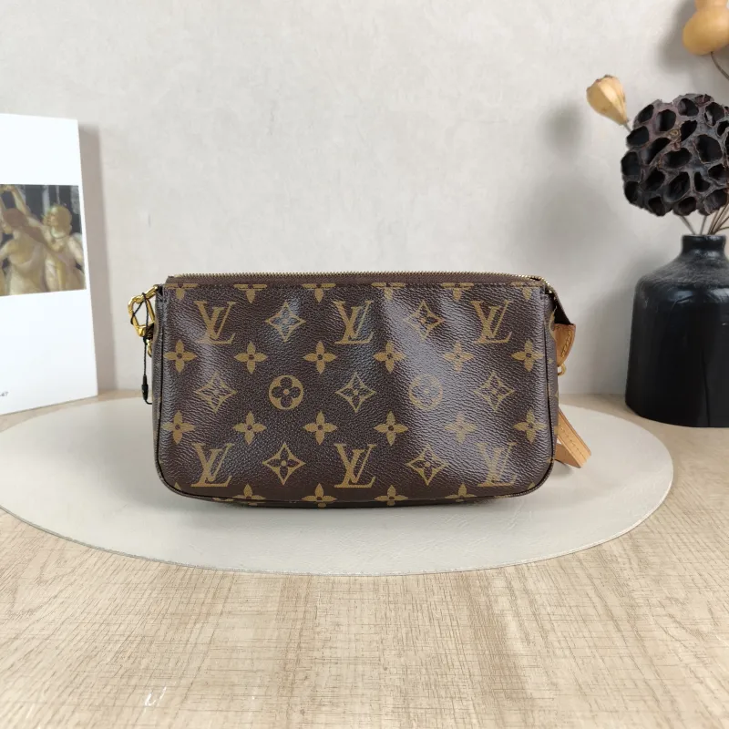 Louis Vuitton Shoulder Bag Accessory Monogram PVC Large22 × 4 × 13 cm