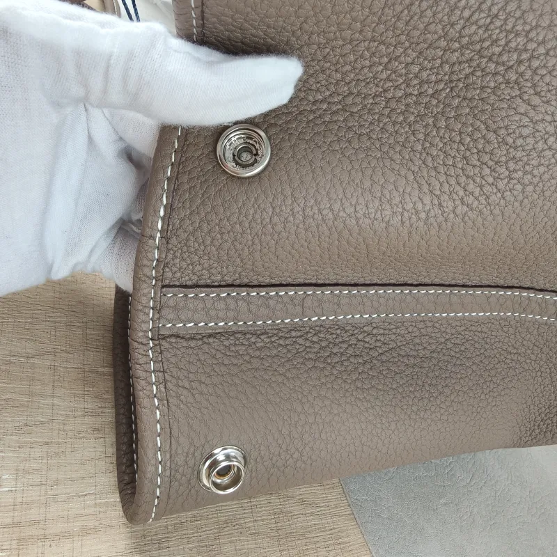 Hermès Top Handle Bag Garden Party 36 36 Negonda Calfskin Large 36 × 17 × 26 cm A — detail view 12 of 12