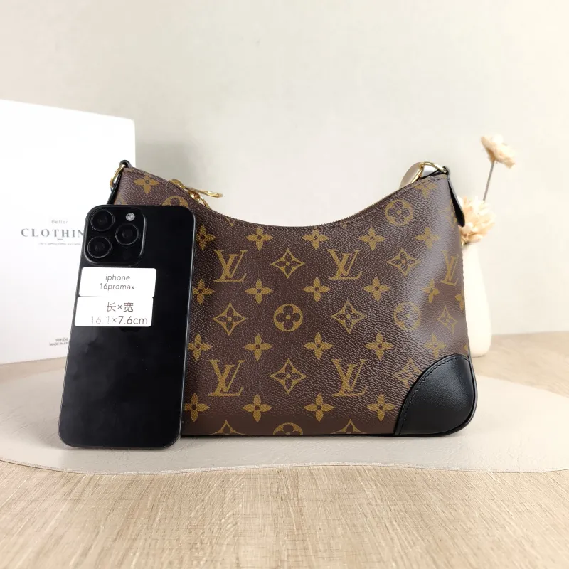 Louis Vuitton Crossbody Bag Boulogne PVC Small 26 × 9.5 × 16 cm — cover view 2 of 5