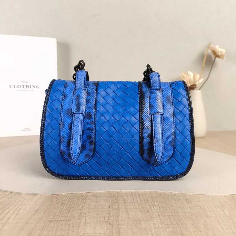 Bottega Veneta Shoulder Bag Woven Messenger Bag Blue Lambskin One Size22 × 7 × 16 cm — cover view 3 of 5