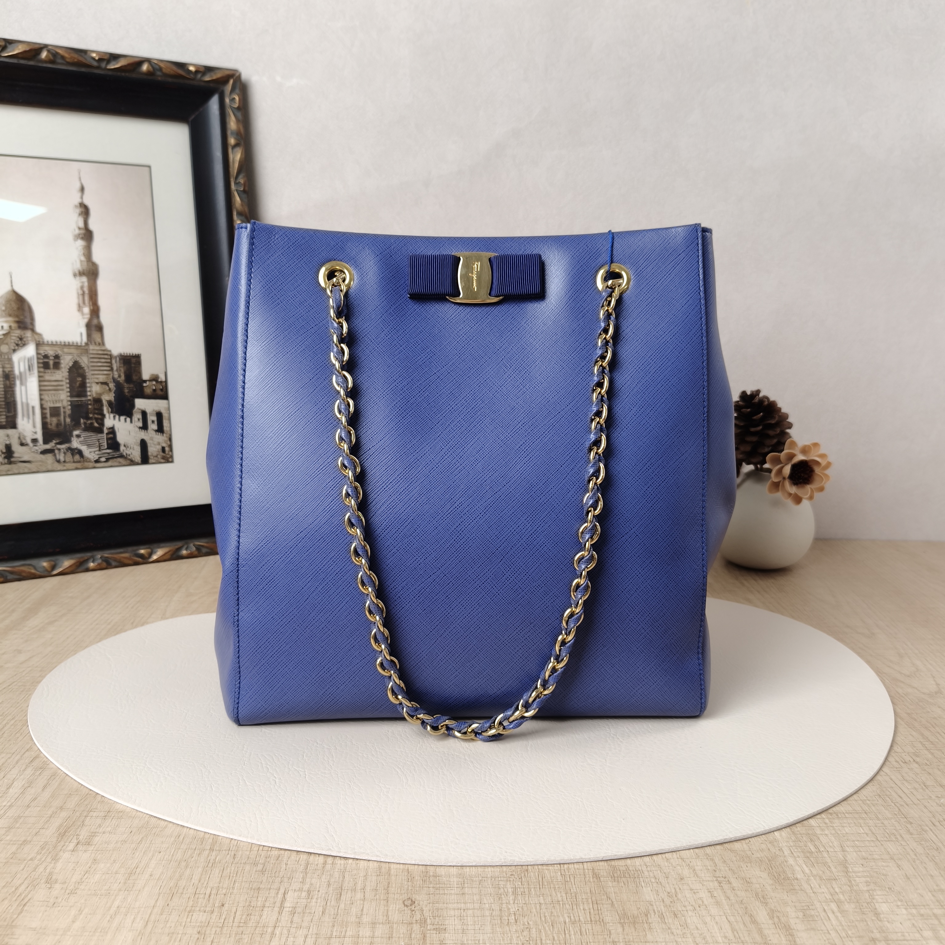 FERRAGAMO Shoulder Bag Tote Bag Navy Calfskin One Size25 × 15 × 27 cm