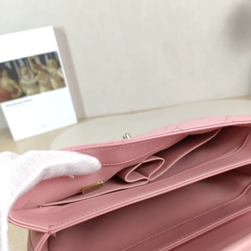 Chanel Crossbody Bag Trendy CC Pink Lambskin Small 25 × 12 × 17 cm Microchip Edition — detail view 11 of 14