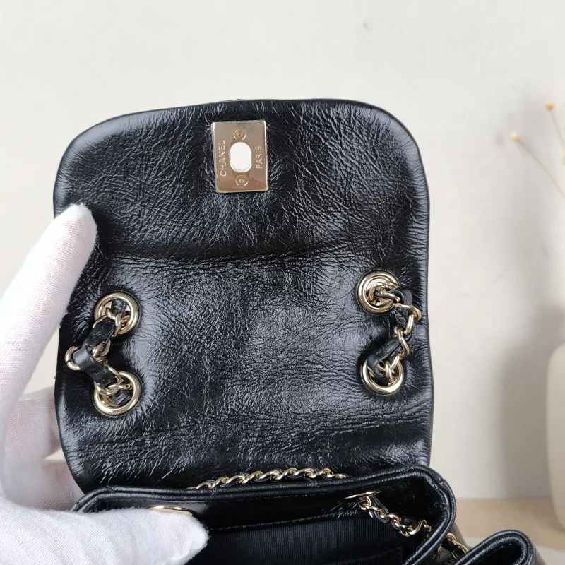 Chanel Backpack Duma Black Calfskin Small18 × 12 × 18.5 cm — detail view 3 of 17