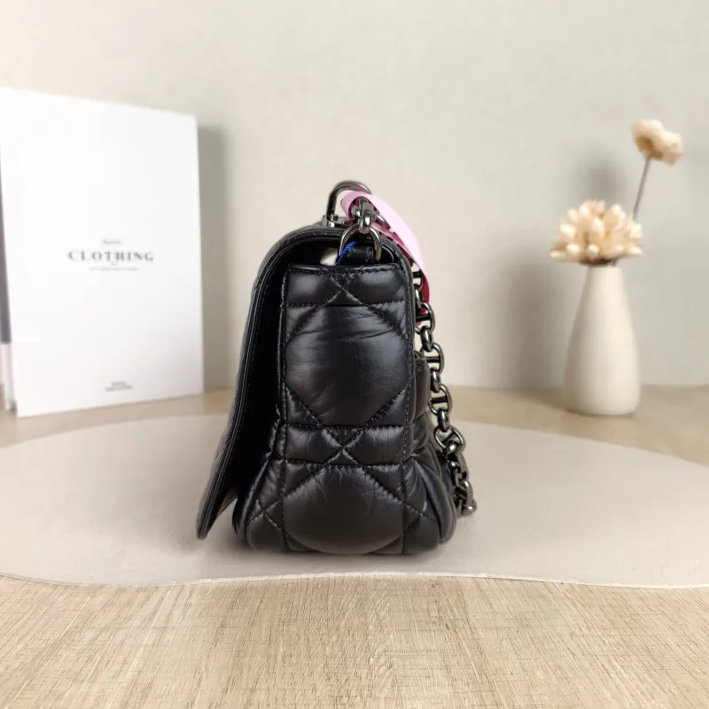 DIOR Crossbody Bag Caro Chain Bag Black Calfskin Medium 25.5 × 9 × 15.5 cm logo — detail view 5 of 12