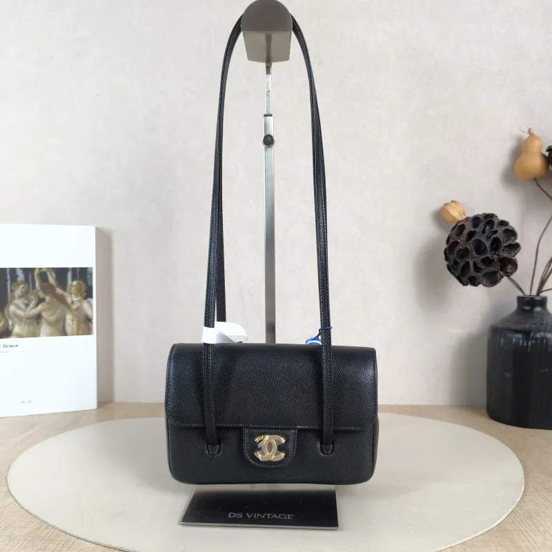 Chanel Crossbody Bag 26p preppy coco Black Grained Calfskin Mini 17 × 5 × 11.5 cm