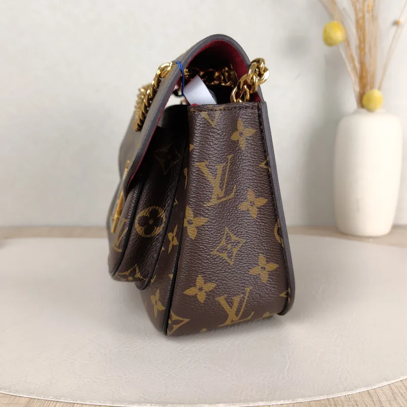 Louis Vuitton Crossbody Bag Passy Messenger Bag Monogram PVC Small 23 × 9 × 17 cm — detail view 3 of 15