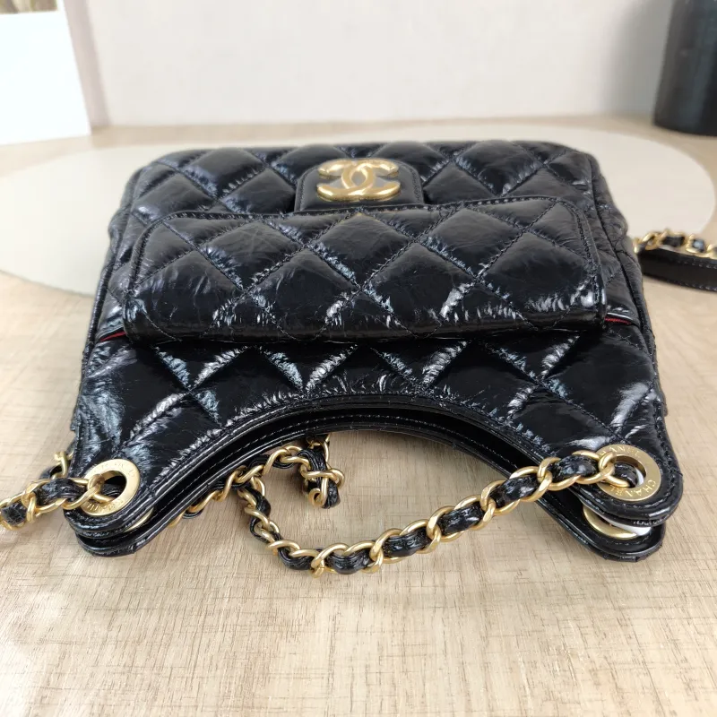 Chanel Crossbody Bag HOBO Black Waxed Leather Calfskin Small 19 × 6 × 17 cm — detail view 4 of 10