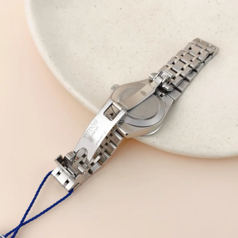 TUDOR Watch Collection Watch One Size 28 — cover view 7 of 8
