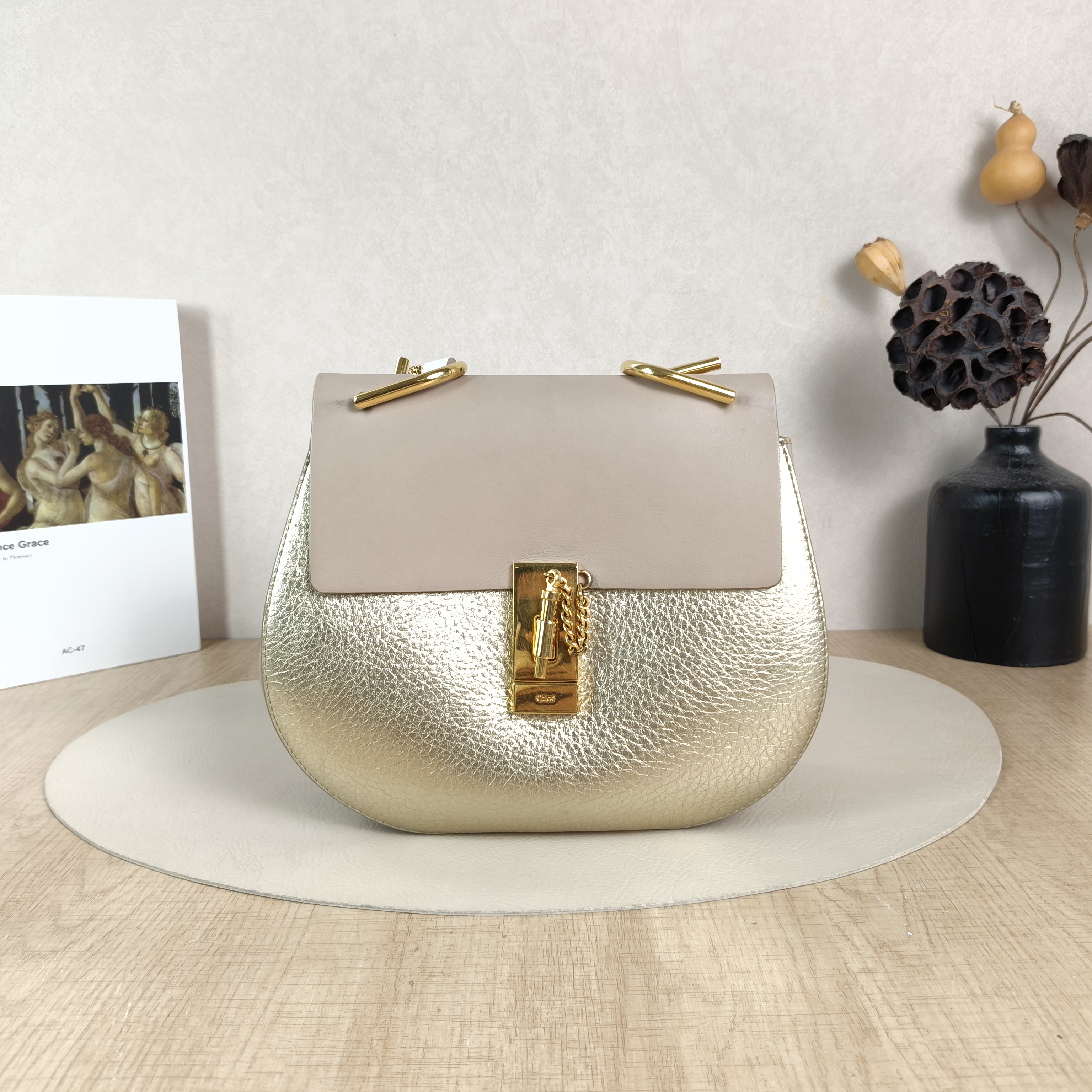 Chloé Crossbody Bagdrew Gold Calfskin One Size23 × 7.5 × 19 cm