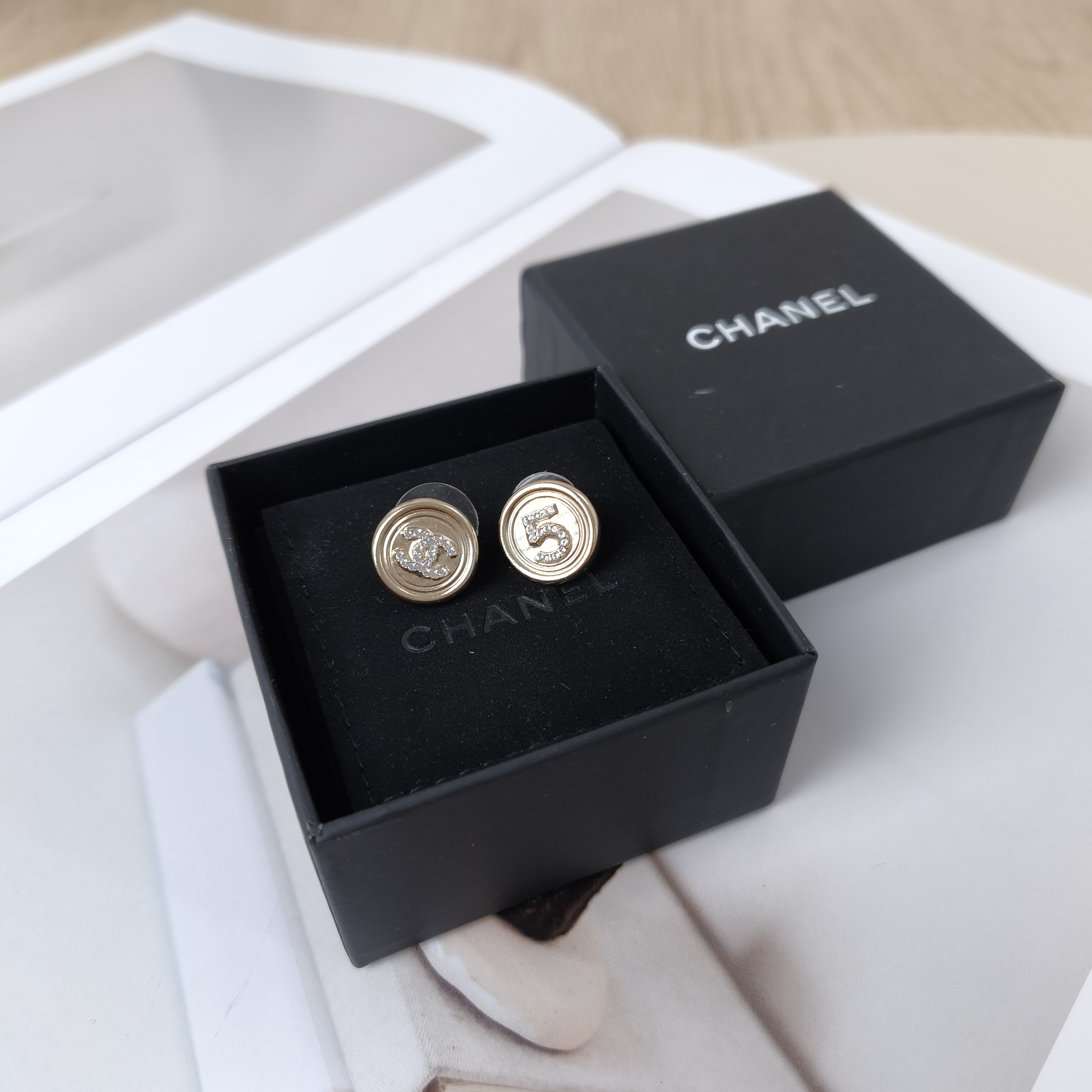 Chanel Earrings Earrings · 5 · C One Size — cover view 2 of 9