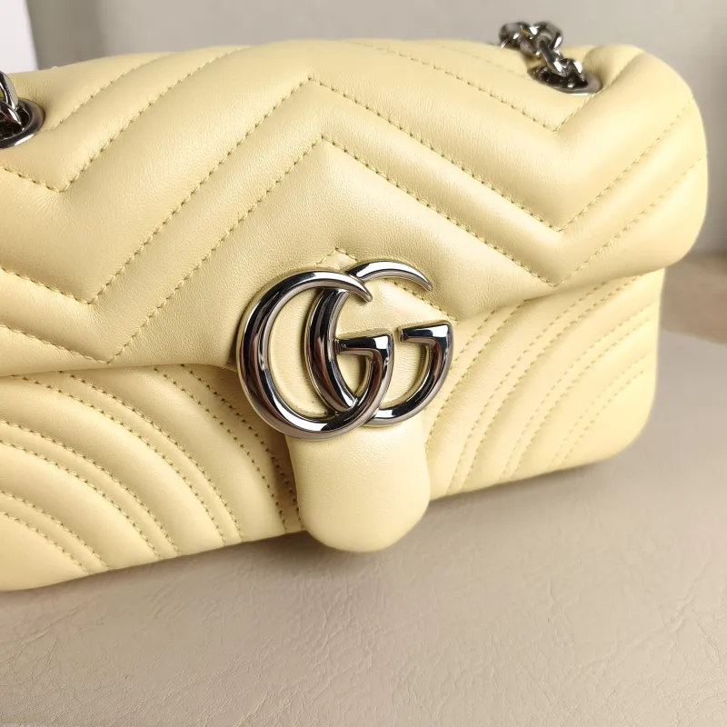 GUCCI Crossbody Bag GG Marmont Small Marmont 22 Yellow Lambskin Small 22 × 6 × 13 cm — detail view 6 of 10