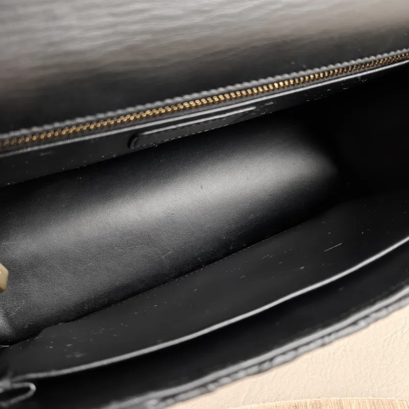 DIOR Crossbody Bag 30Montaigne 30 Edition Black Lambskin Medium 25 × 8 × 16.5 cm — detail view 9 of 9