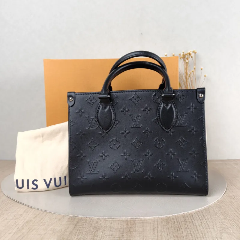 Louis Vuitton Shoulder Bag Onthego Black Calfskin Small 25 × 11.5 × 19 cm Shoulder Strap — cover view 5 of 6