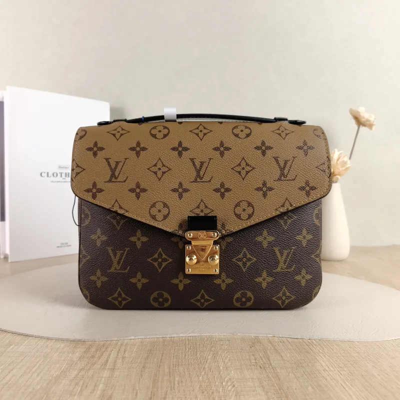 Louis Vuitton Crossbody Bag Pochette Métis Monogram Colorblock PVC Medium 25 × 7 × 19 cm