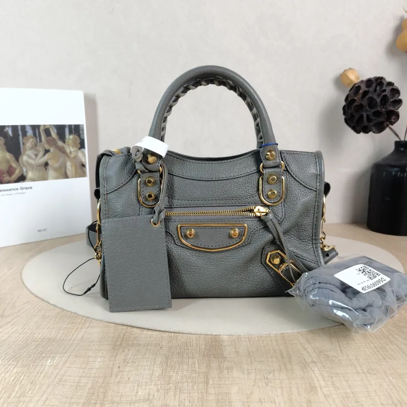 BALENCIAGA Crossbody Bag Classic City Grey Lambskin Mini 24 × 10 × 16 cm — cover view 6 of 6