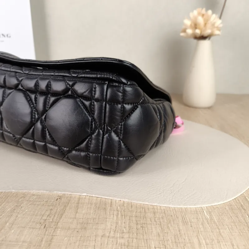 DIOR Crossbody Bag Caro Chain Bag Black Calfskin Medium 25.5 × 9 × 15.5 cm logo — detail view 10 of 12