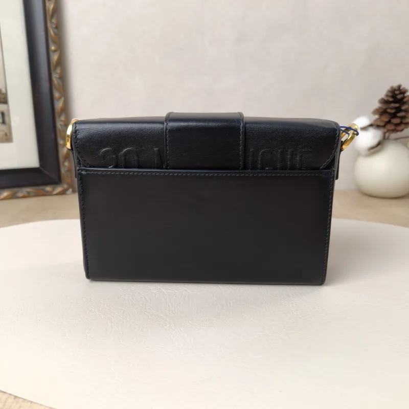 DIOR Crossbody Bag30Montaigne 30 Box Box Black Lambskinmini17.5 × 5 × 11.5 cm — cover view 10 of 13
