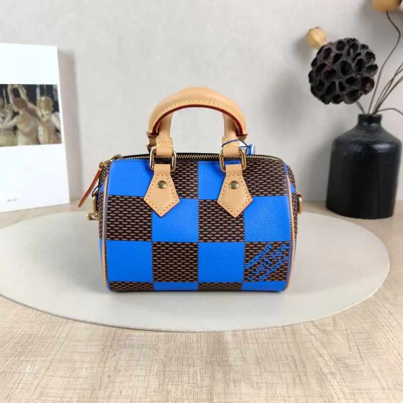 Louis Vuitton Crossbody Bag Speedy 18 PVC 18 × 10 × 12 cm — cover view 3 of 6