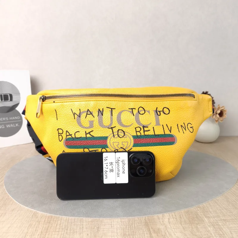 GUCCI Belt Bag Belt Bag Yellow Calfskin One Size40 × 3 × 19 cm — cover view 2 of 5