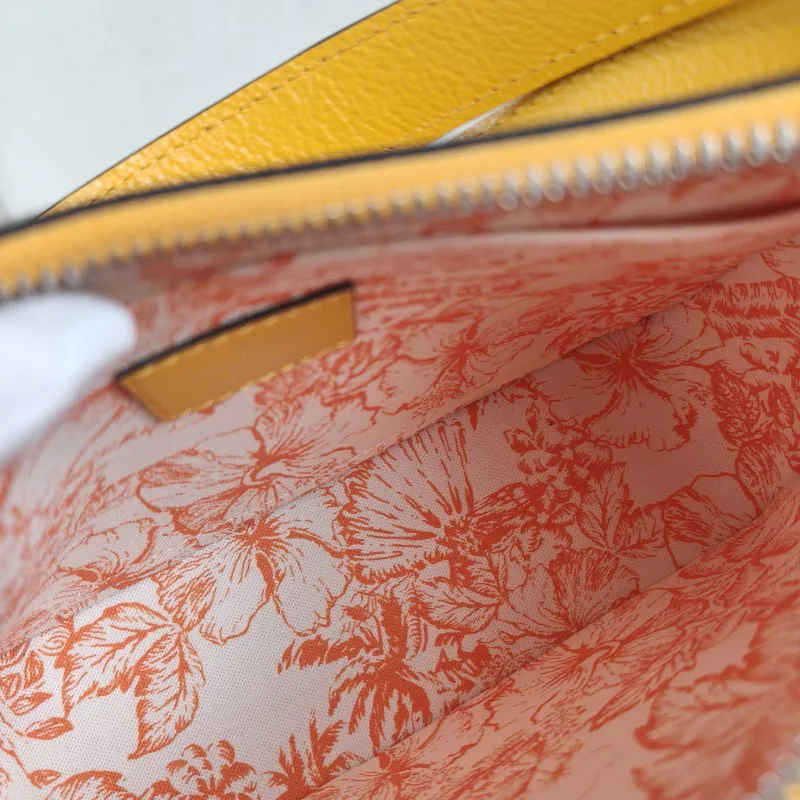Louis Vuitton Crossbody Bag MARELLE Yellow Epi Embossed Calfskin Small 25 × 8 × 15 cm — detail view 9 of 12