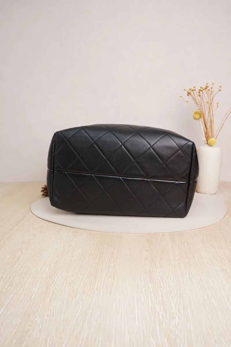 Chanel 25a Suede hobo Brown Black Microchip Edition · 29 × 11 × 33 cm — cover view 3 of 7