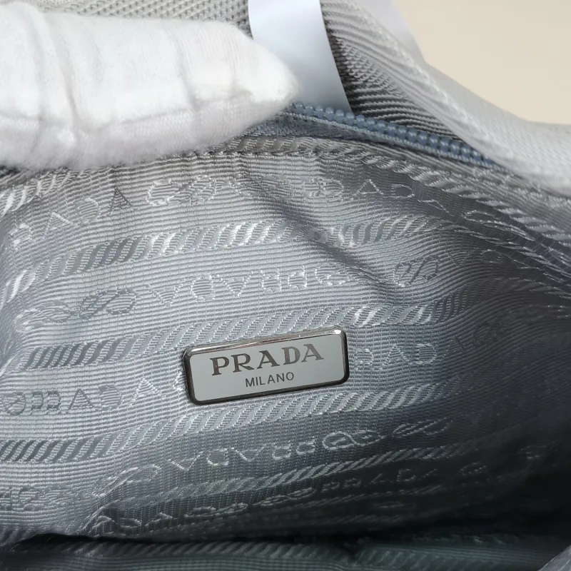 PRADA Shoulder Bag Re-Edition hobo Blue Nylon 22 × 6 × 17 cm — detail view 5 of 9