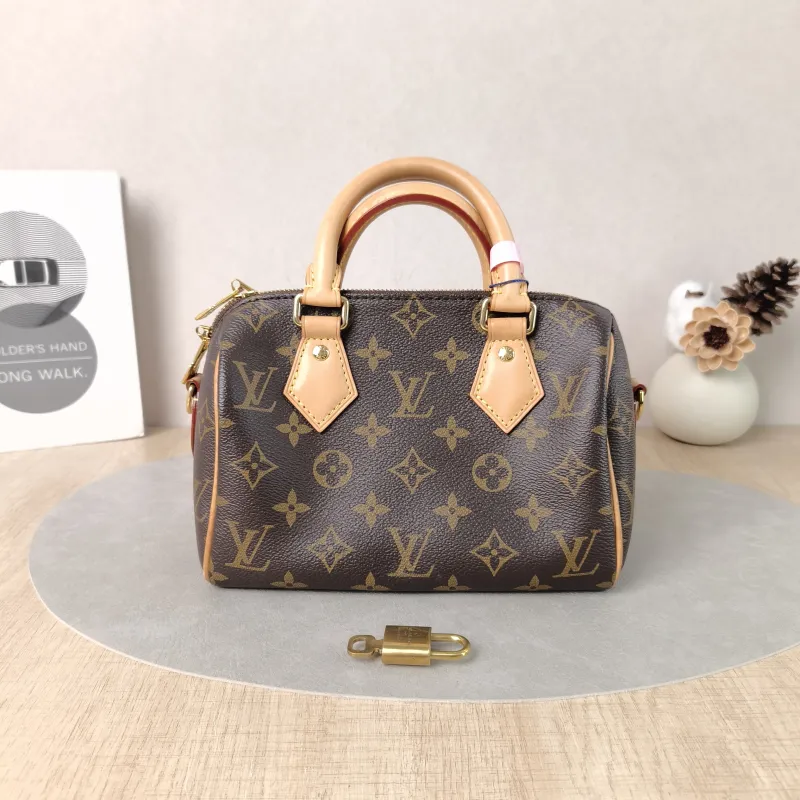 Louis Vuitton Crossbody Bag Speedy20 Shoulder Strap PVC Small20.5 × 12 × 13.5 cm — cover view 5 of 6